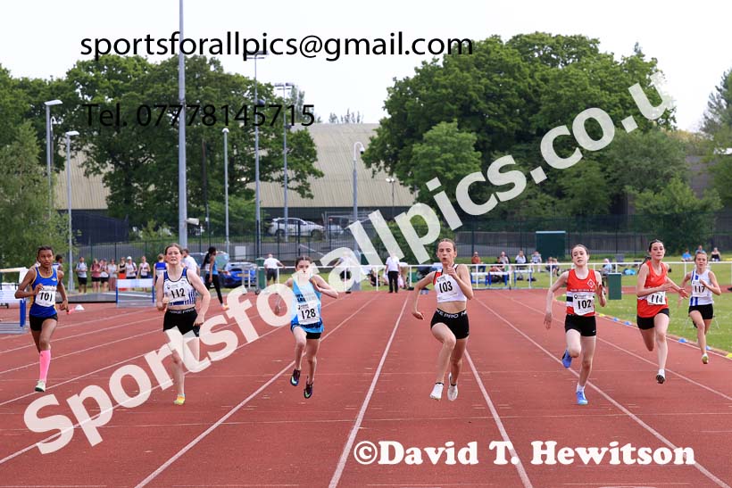 Girls Under-13s 100 metres, 2024 North Eastern Track and Field Champs., Middlesbrough.  Photo: David T. Hewitson/Sports for All Pics
